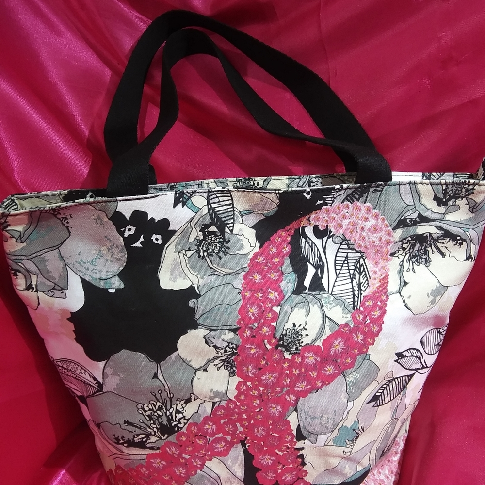 Avon Pink Ribbon Handbag/Tote